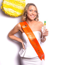 Load image into Gallery viewer, Pineapple 4" Satin Party Sash