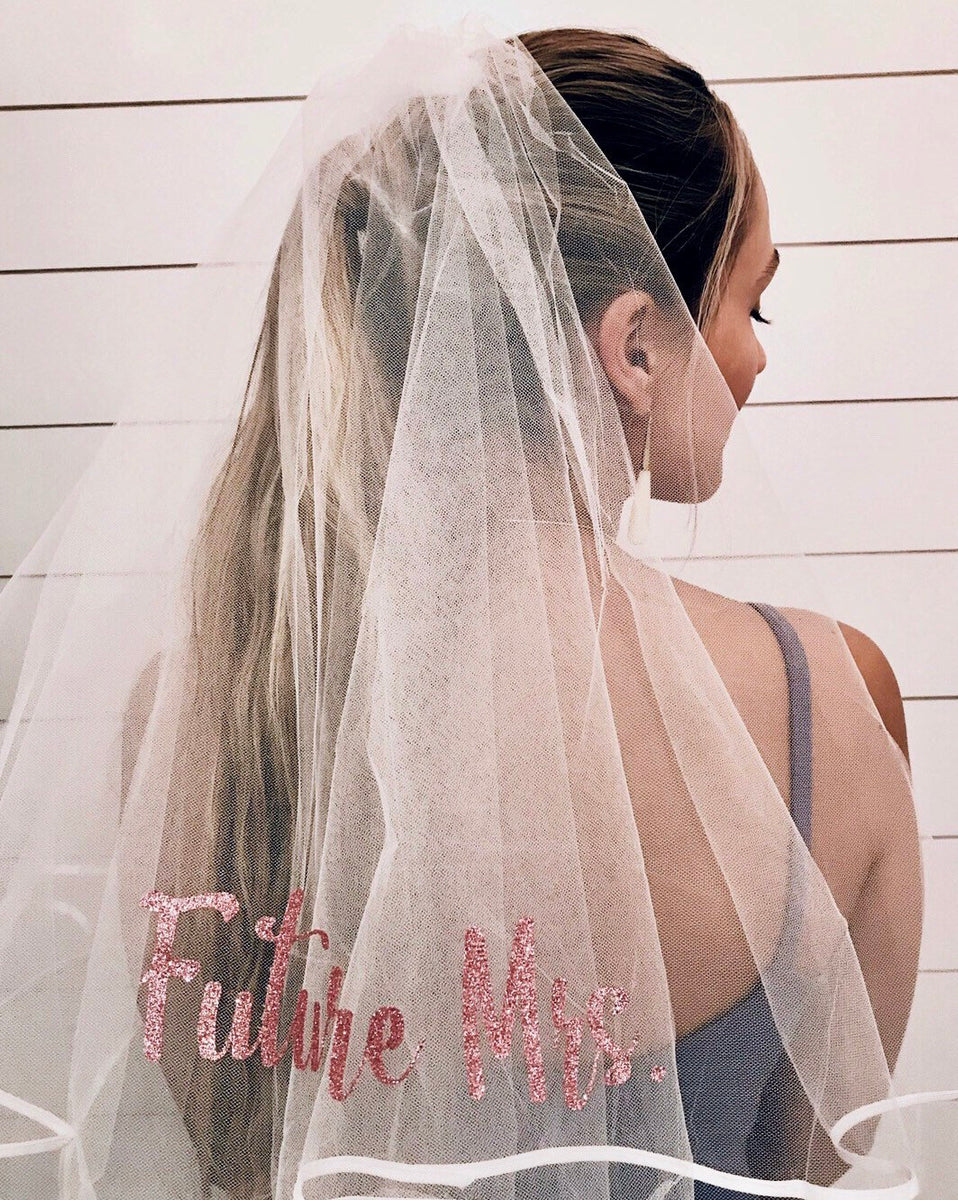 Bachelorette Party Veil – Brant Point Prep