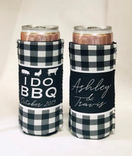 Load image into Gallery viewer, I DO BBQ Slim party huggers. Skinny can party favors. Personalized Wedding Shower Party Favors. Slim Can Floral bachelorette party!