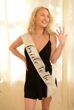 Load image into Gallery viewer, Bride to Be 4" Glitter Satin Sash