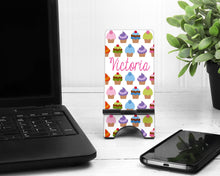 Load image into Gallery viewer, Cupcake Phone Stand