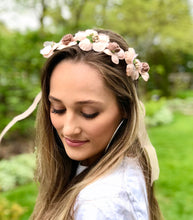 Load image into Gallery viewer, Flower Crown