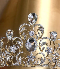 Load image into Gallery viewer, Fancy tiara, Quinceanera crown, Birthday Party Tiara, Birthday Girl Crown, Birthday Tiara, Princess crown, Bridal Tiara crown, Wedding tiara