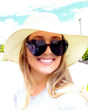 Load image into Gallery viewer, Fun Heart Sunglasses! | Rimless Heart Sunnies | 16th 21st 30th 40 Birthday Party Favors! | Beach Bachelorette Party Favors