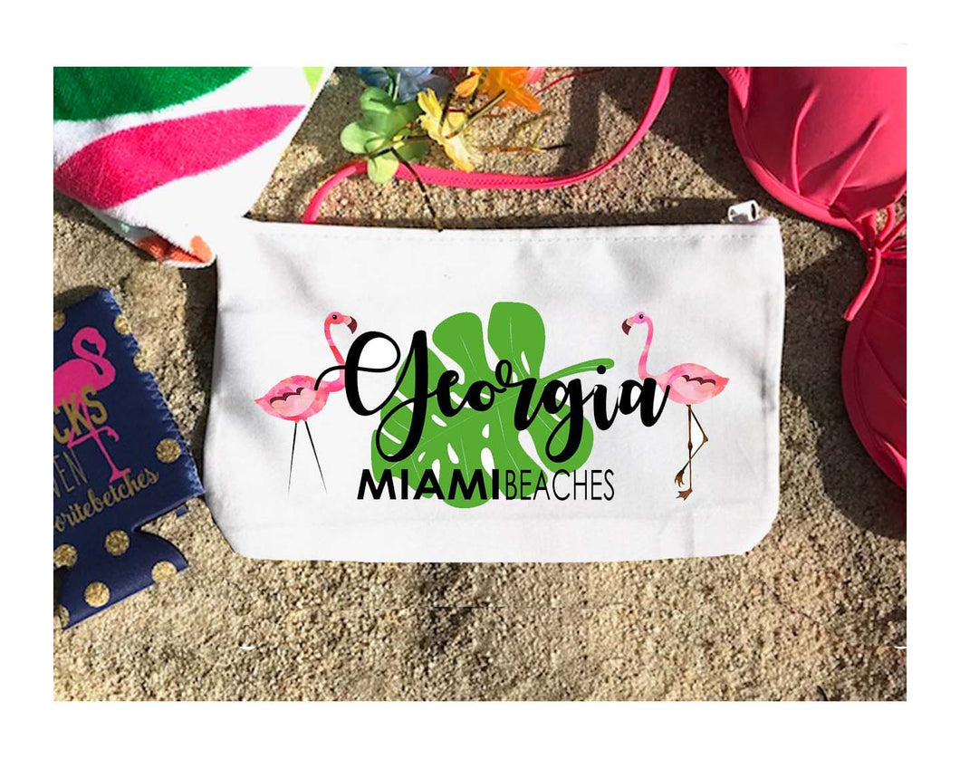 Flamingo Make Up bag. Great Bachelorette or Girls Weekend Favors. Bachelorette Beach Weekend Make up Bag. Cabo, Hawaii, Miami!