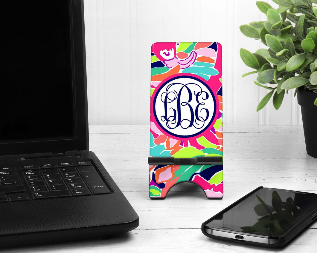Flamingo Cell Phone Stand. Custom Phone Stand, Great flamingo themed gift! Flamingo party favors! great reacher gift!  Gift for mom, sister!