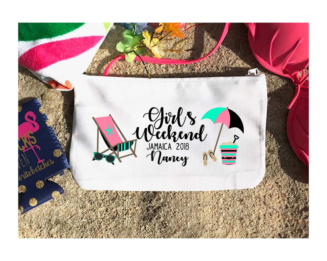 Beach Party Make Up bag. Great Bachelorette or Girls Weekend Favors. Bachelorette Beach Weekend Make up Bag. Beach Wedding Favors.