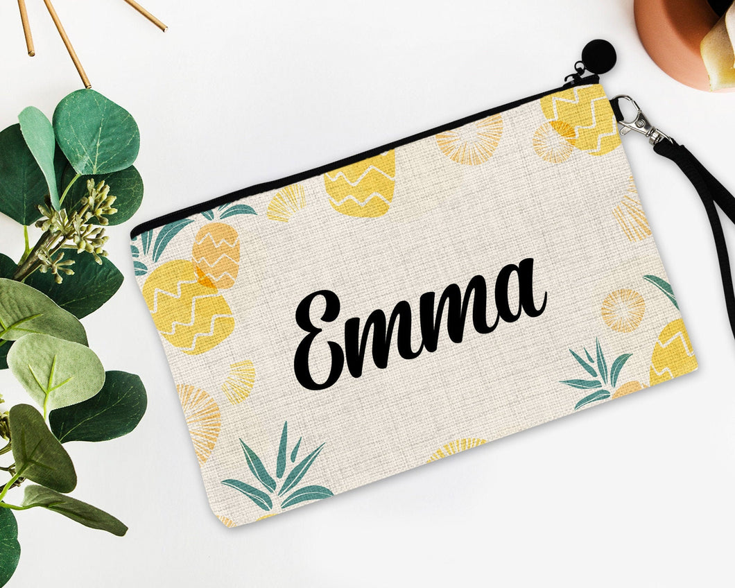 Pineapple Print Make up bag. Great Summer Bachelorette or Girls Weekend Favors. Make up bag Summer Party Favors! Summer Party Gifts!