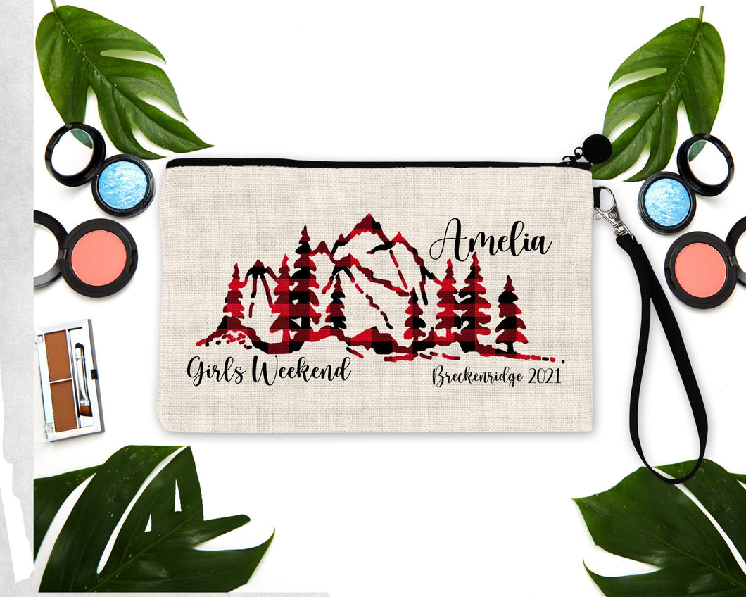 Plaid Mountain Linen Make up bag. Personalized Bachelorette or Girls Weekend Favors. Glamping Cosmetic Bag. Ski Bridesmaid Proposal Gifts!